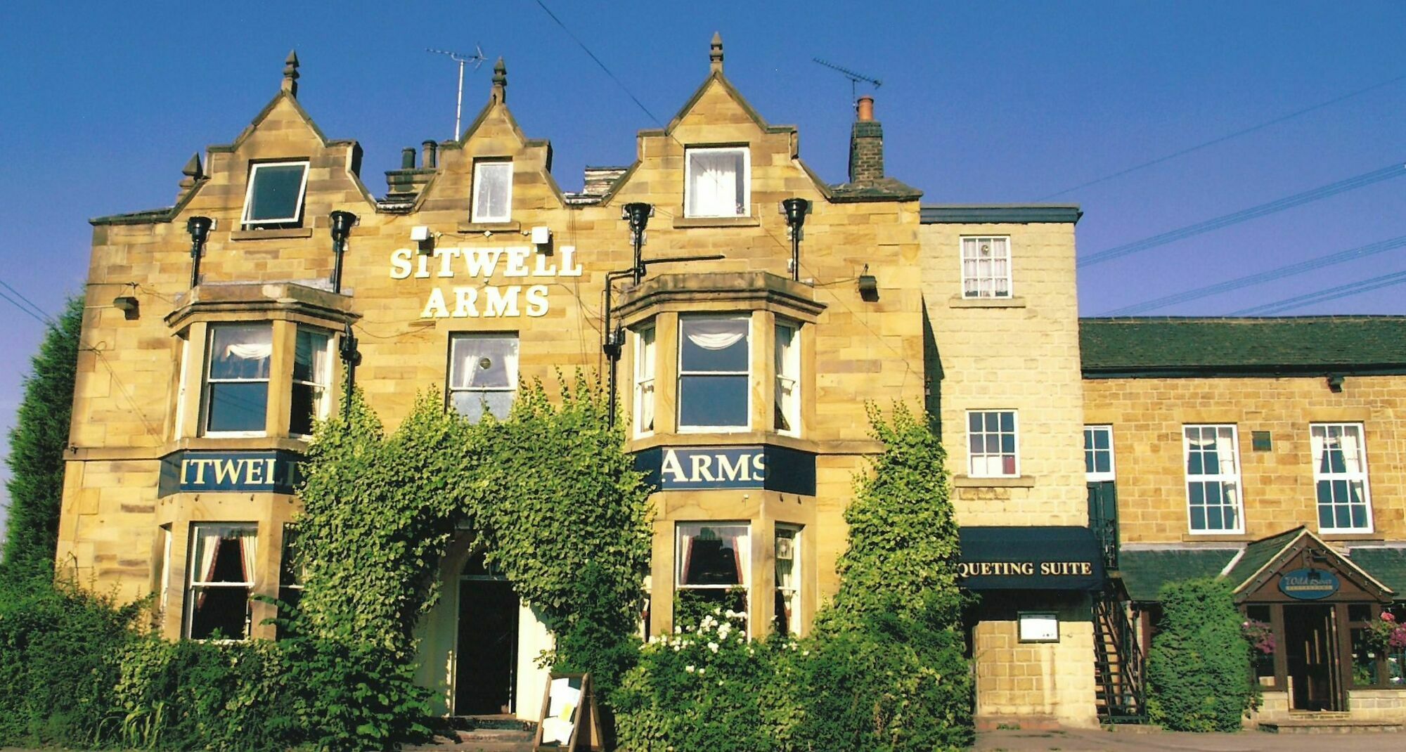 The Sitwell Arms Hotel Mosborough Esterno foto